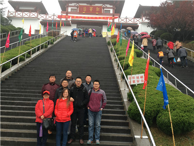 紅葉谷我們來了！--記泰安海數(shù)機械制造有限公司員工2015年濟南紅葉谷之旅
